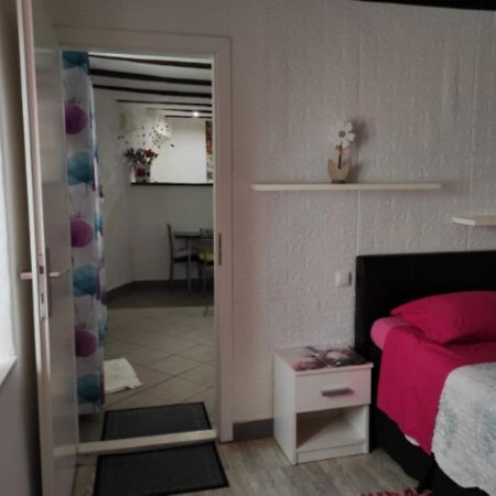 Apartment Abella สปลิท ภายนอก รูปภาพ