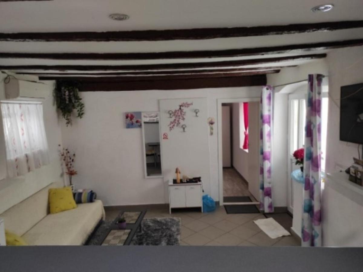 Apartment Abella สปลิท ภายนอก รูปภาพ